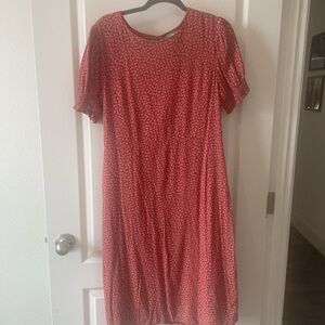 dip Red Floral Short-Sleeve Midi Dress with Round Neck